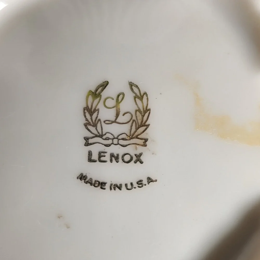 VTG Lenox Coronet Jewry/Ash‎ Tray Platinum Trim Ivory Porcelain Square Footed